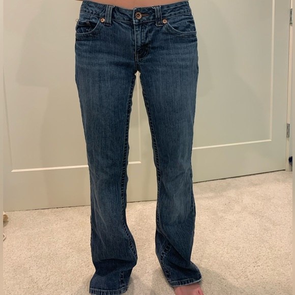 low rise jeans - Picture 6 of 6